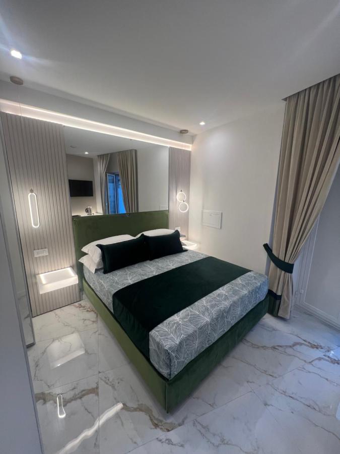 Bed and Breakfast La Lepre Artemide Neapel Exterior foto